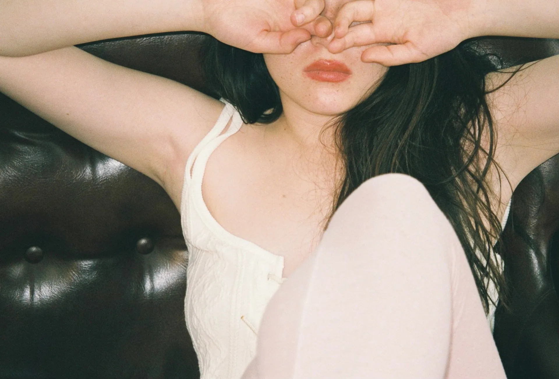 Serena Motola モトーラ世理奈 ライブチャット 配信