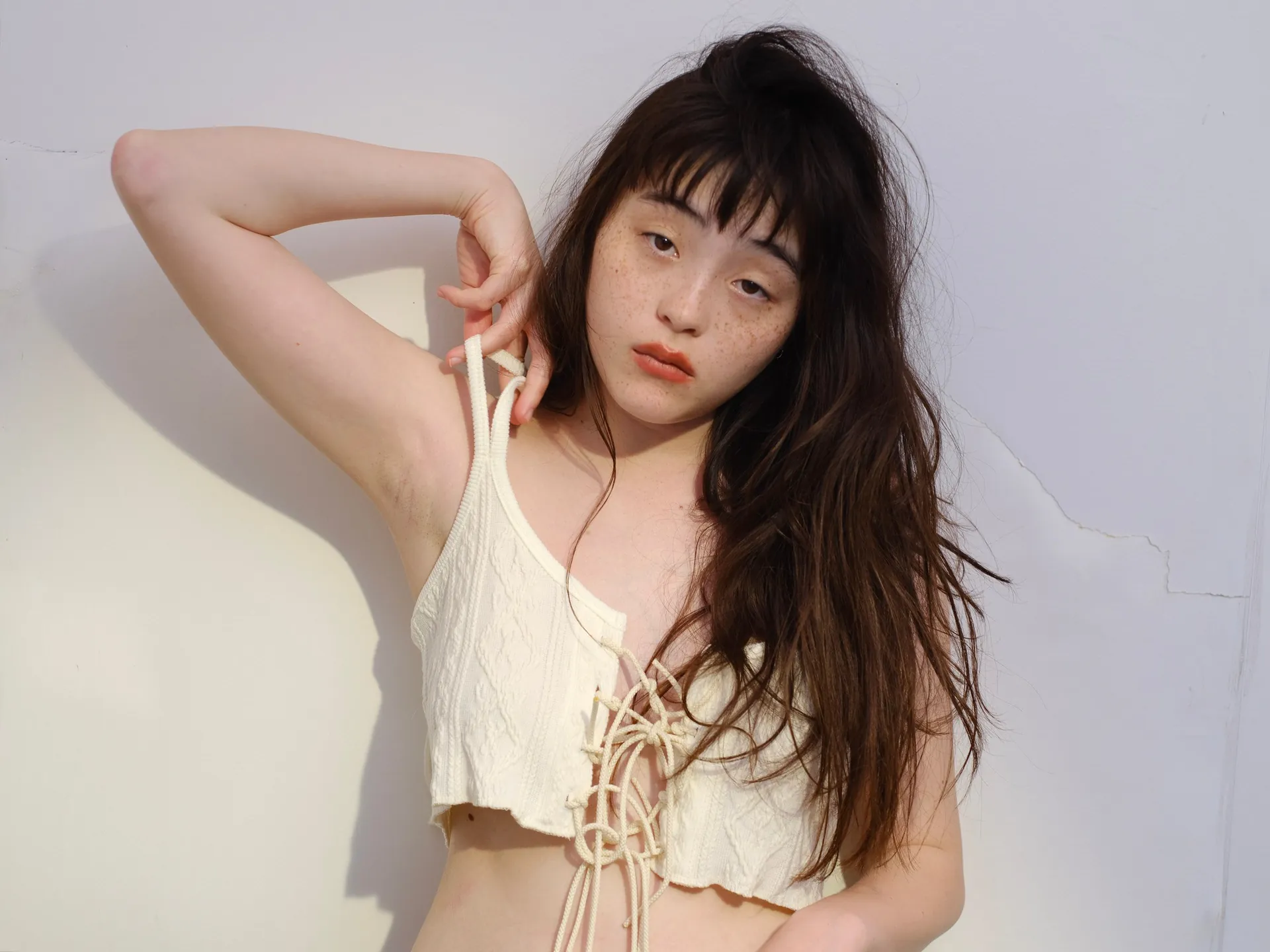 Serena Motola モトーラ世理奈 ライブチャット 配信