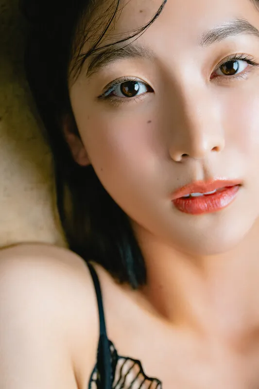 小貫莉奈 ライブチャット 配信