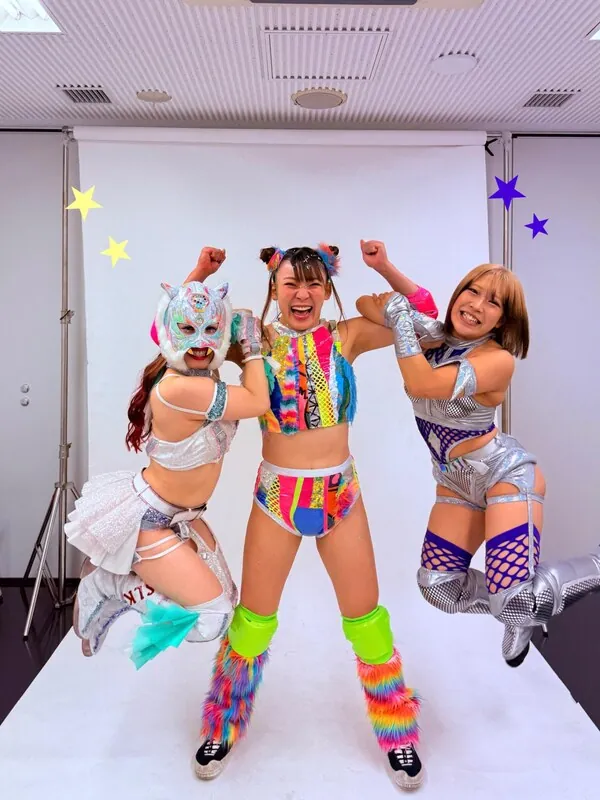 AZM ライブチャット 配信