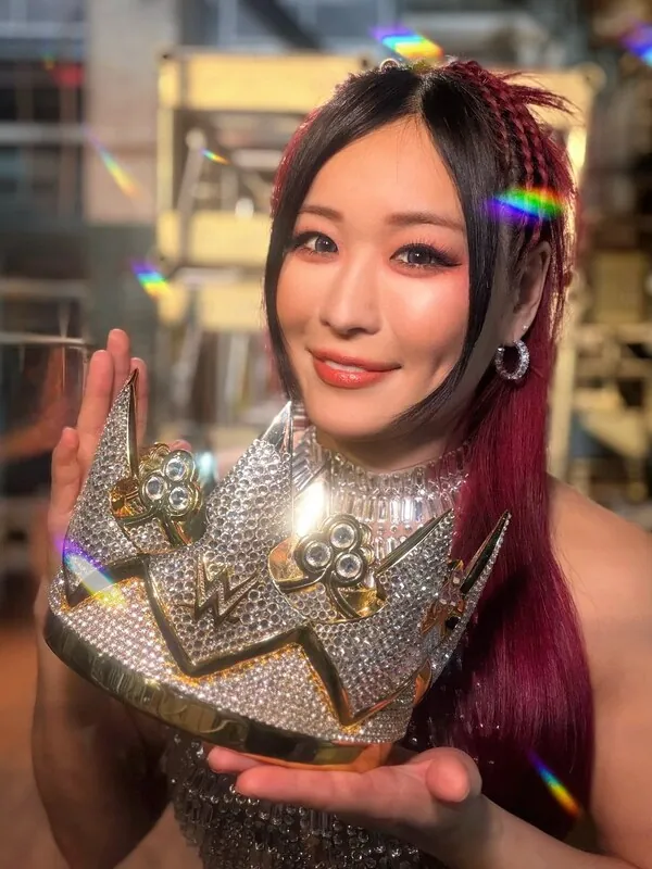 IYO SKY ライブチャット 配信