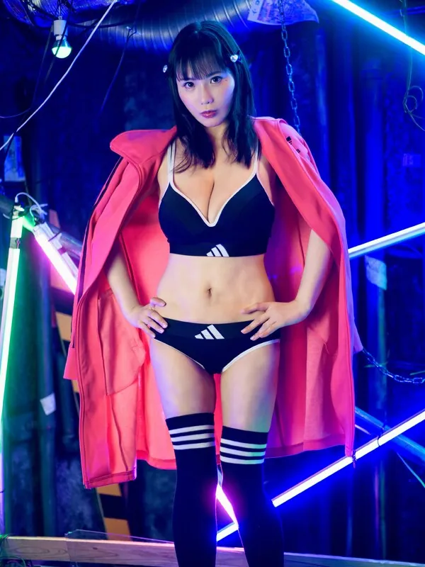 Kaho Shibuya ライブチャット 配信