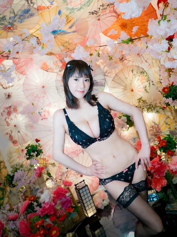 Kaho Shibuya ライブチャット 配信