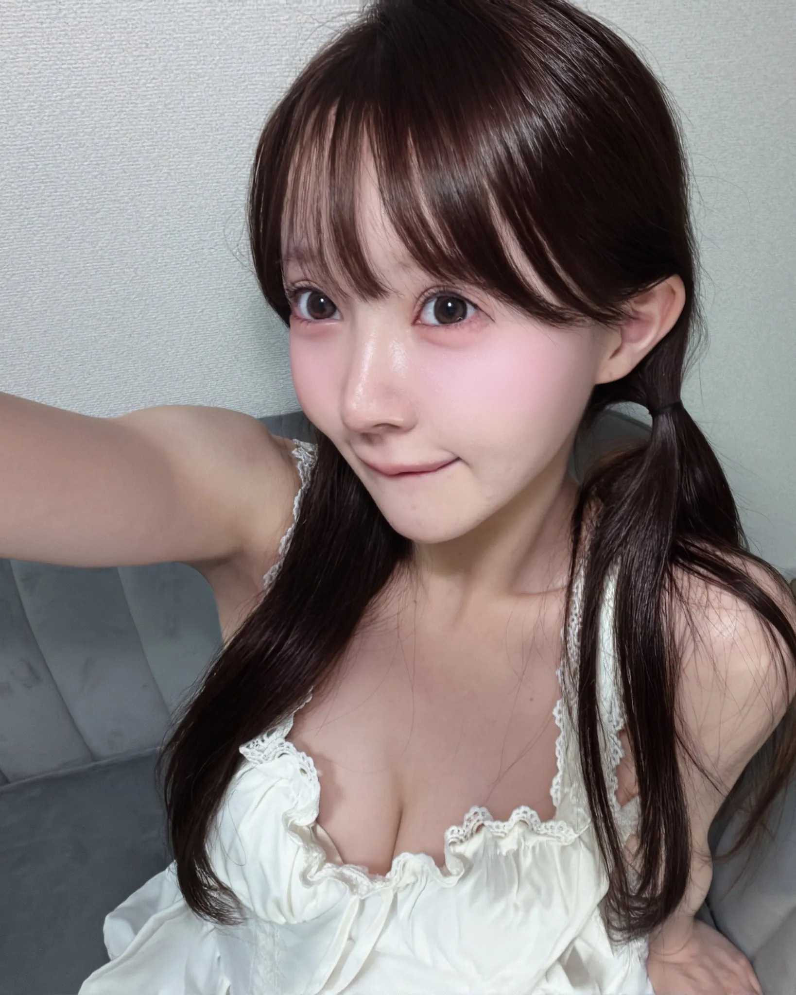Mei Hayashi 林芽依 ライブチャット 配信
