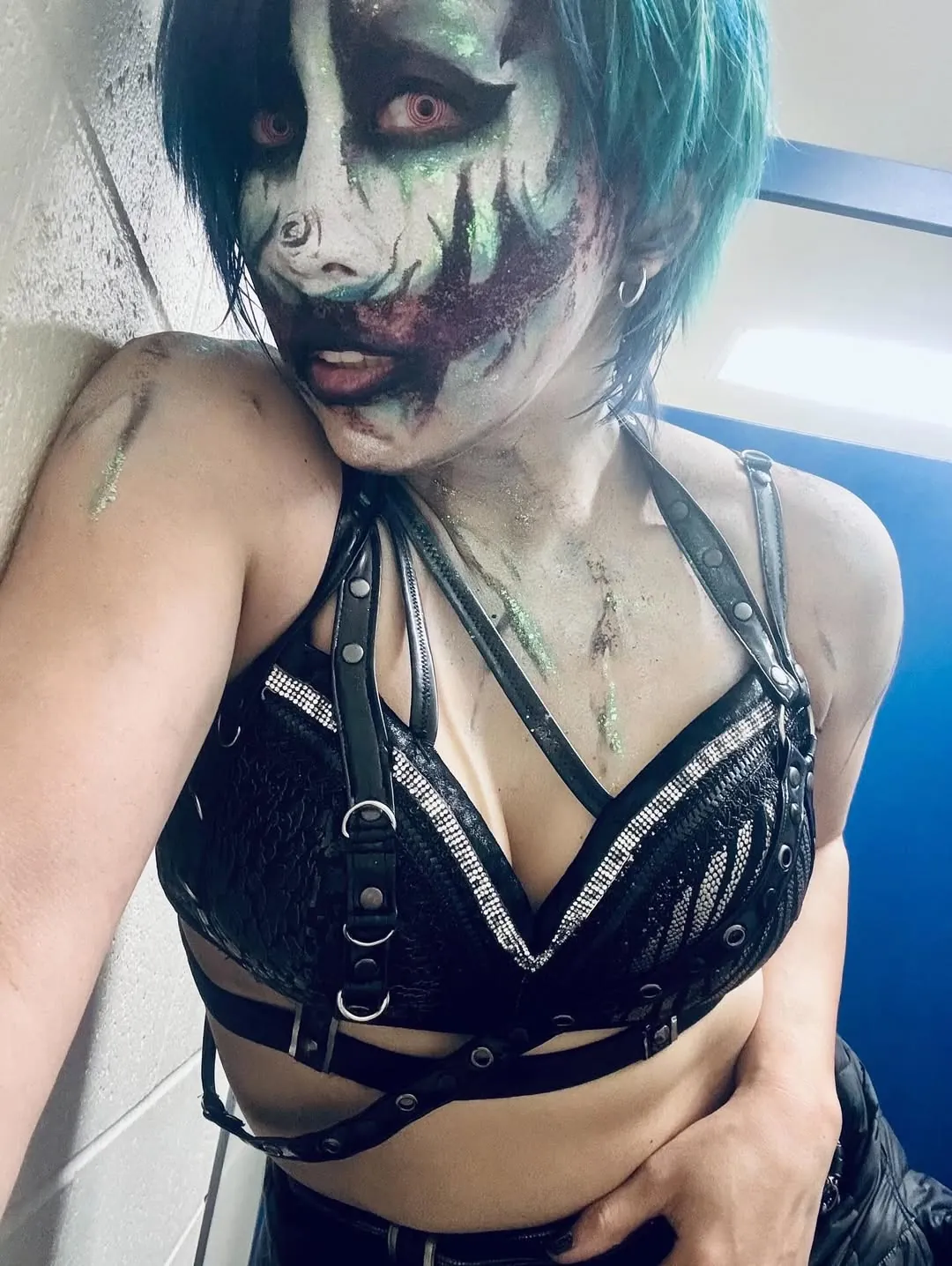 Asuka WWE ライブチャット 配信