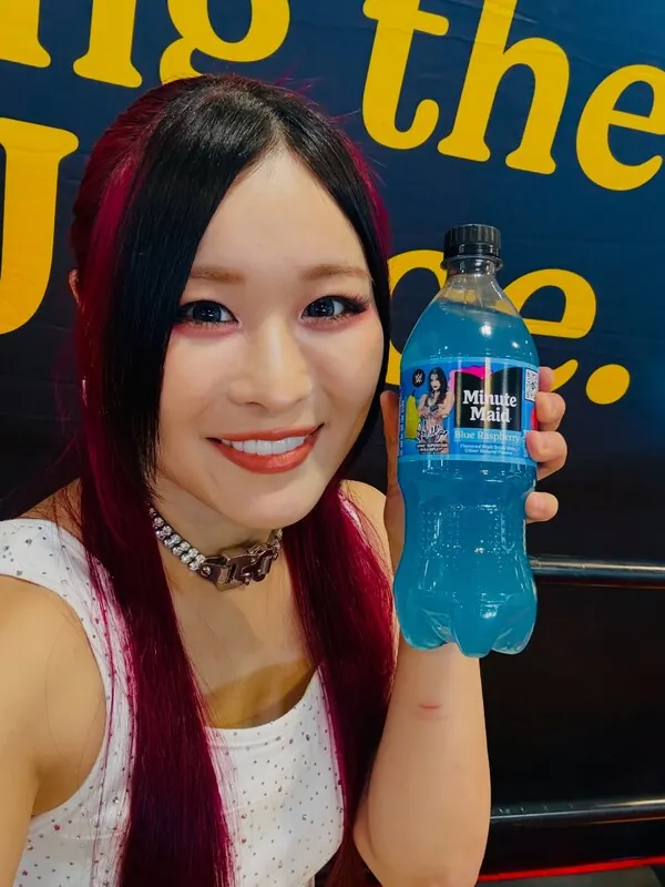 IYO SKY ライブチャット 配信