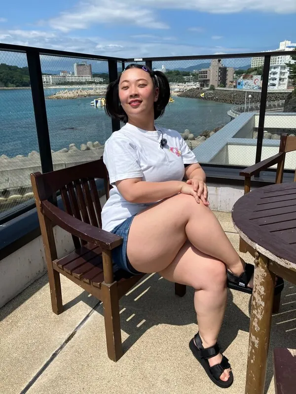 Shigetani Hotaru ライブチャット 配信