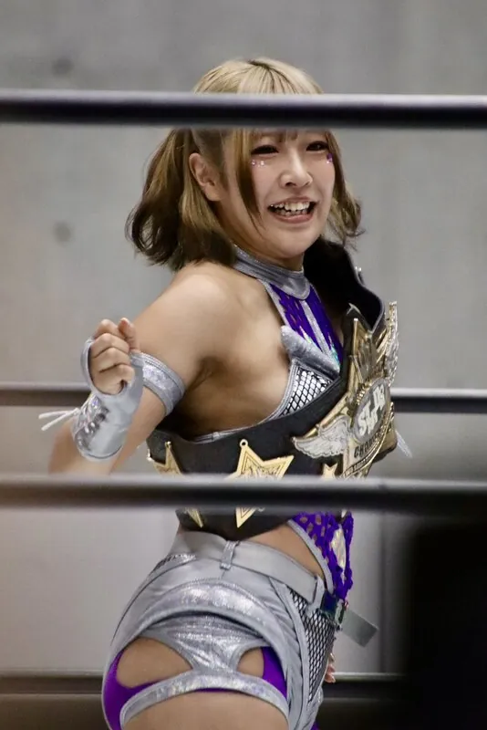 AZM ライブチャット 配信