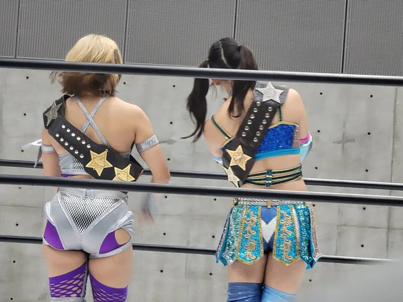 AZM ライブチャット 配信
