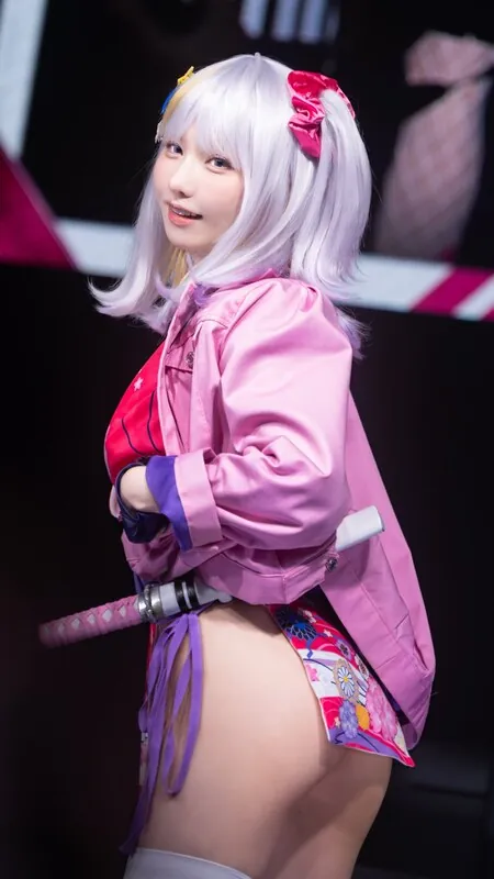 Enako (えなこ) ライブチャット 配信
