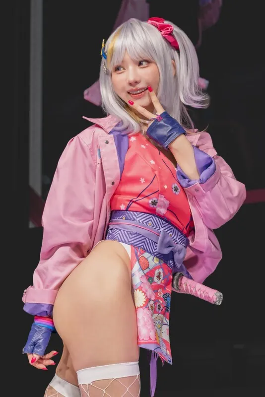 Enako (えなこ) ライブチャット 配信