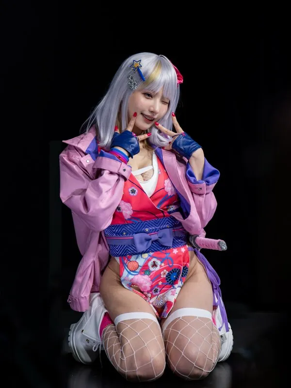Enako (えなこ) ライブチャット 配信