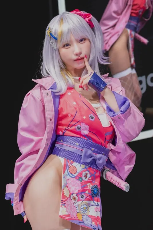 Enako (えなこ) ライブチャット 配信
