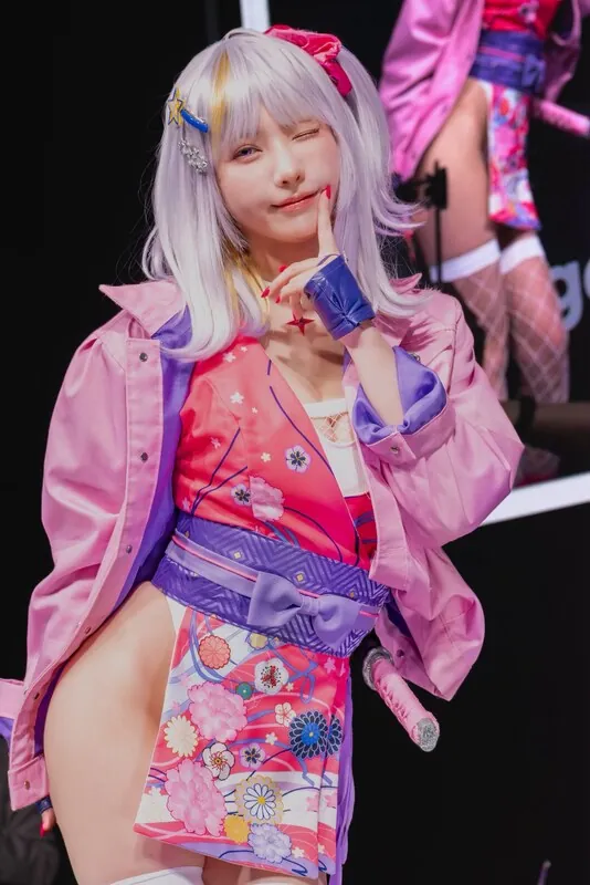 Enako (えなこ) ライブチャット 配信