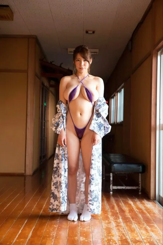 Yui Natsuki (夏来唯) ライブチャット 配信