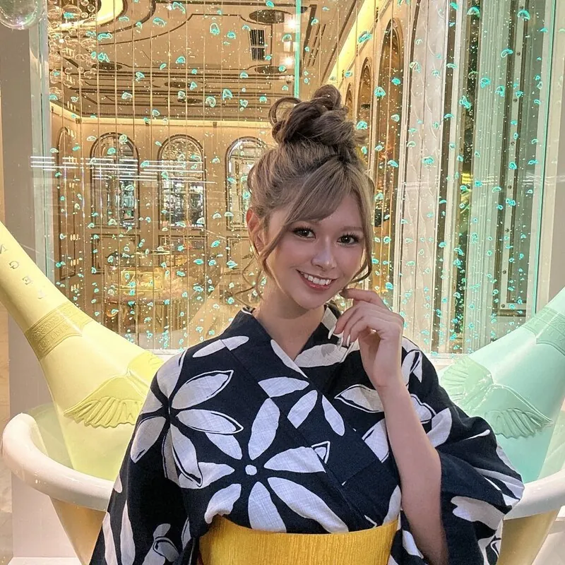 山田 あい ライブチャット 配信