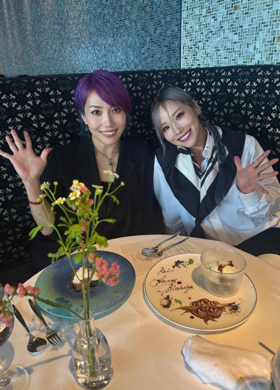 Asuka WWE ライブチャット 配信