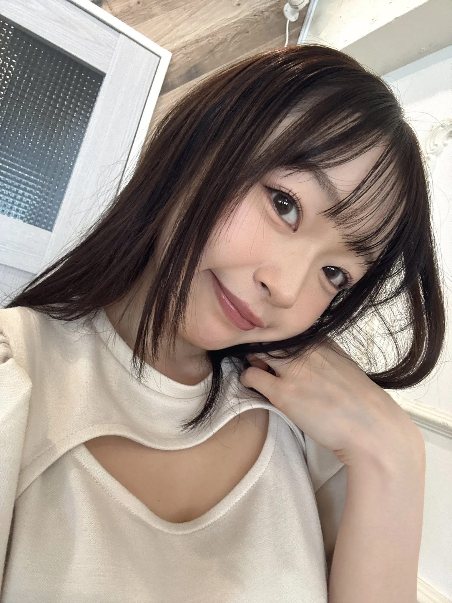 Nia Shirohana 白花にあ ライブチャット 配信